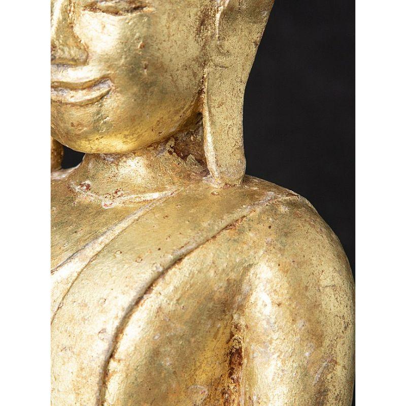 Special Antique Bronze Burmese Buddha Statue from Burma For Sale 12