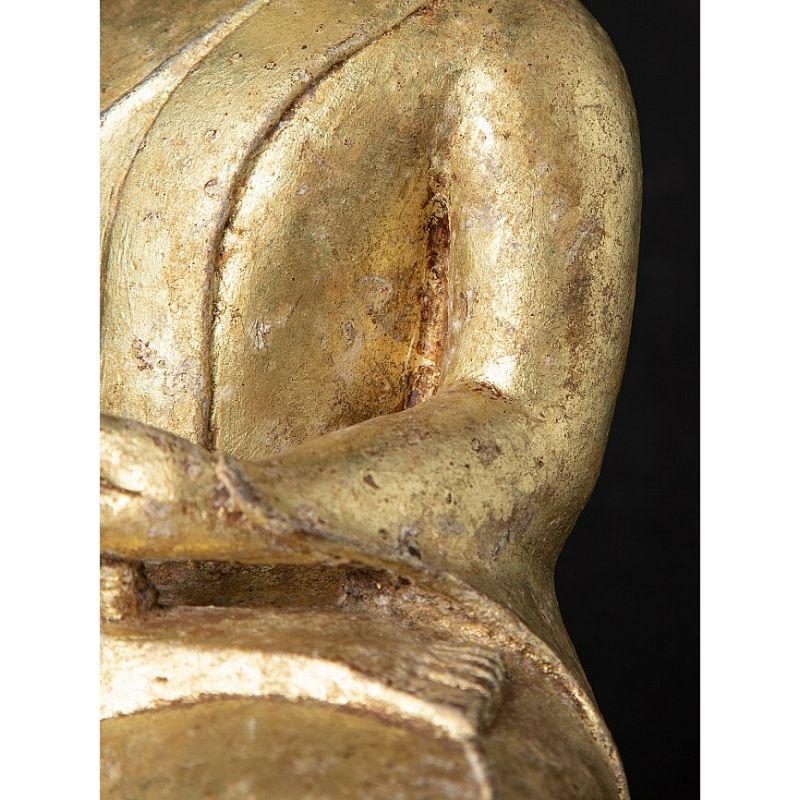 Special Antique Bronze Burmese Buddha Statue from Burma For Sale 15