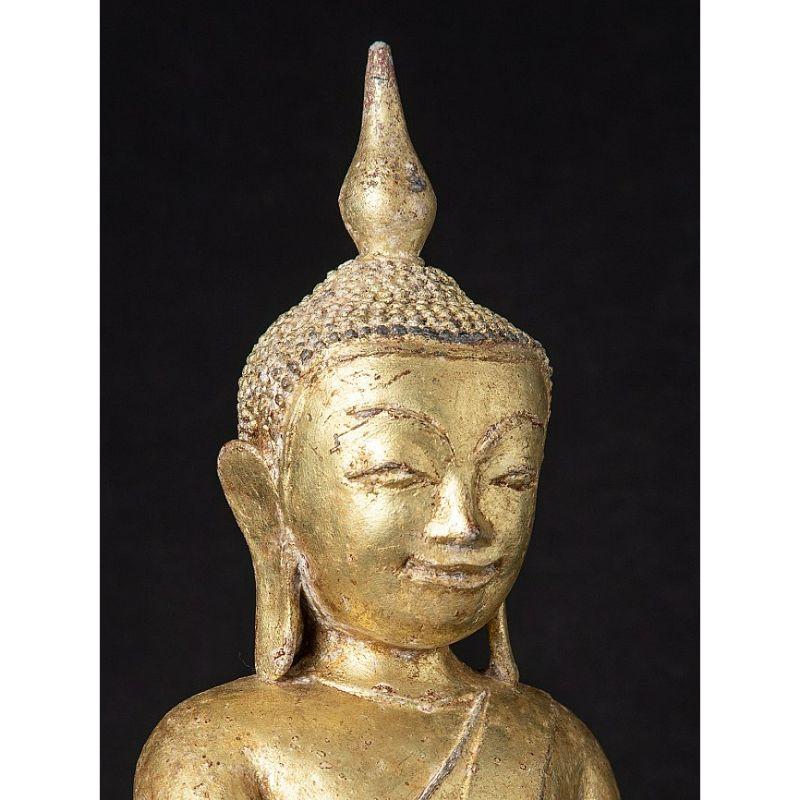 Special Antique Bronze Burmese Buddha Statue from Burma For Sale 4
