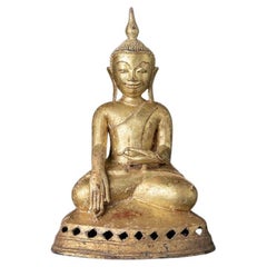 Spéciale statue de Bouddha birman en bronze ancien de Birmanie