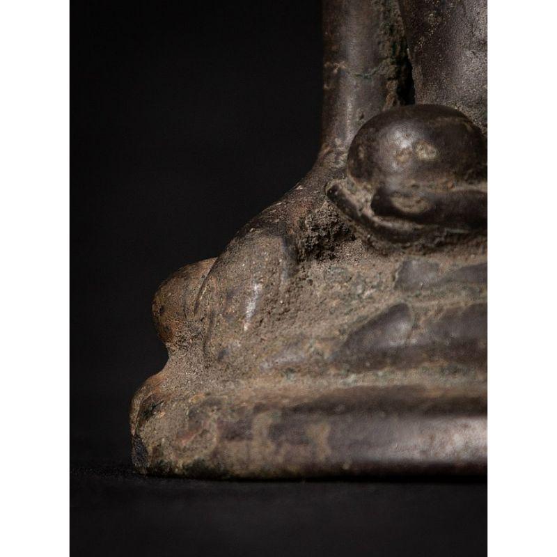 Special antique bronze Burmese Pyu Buddha from Burma For Sale 13