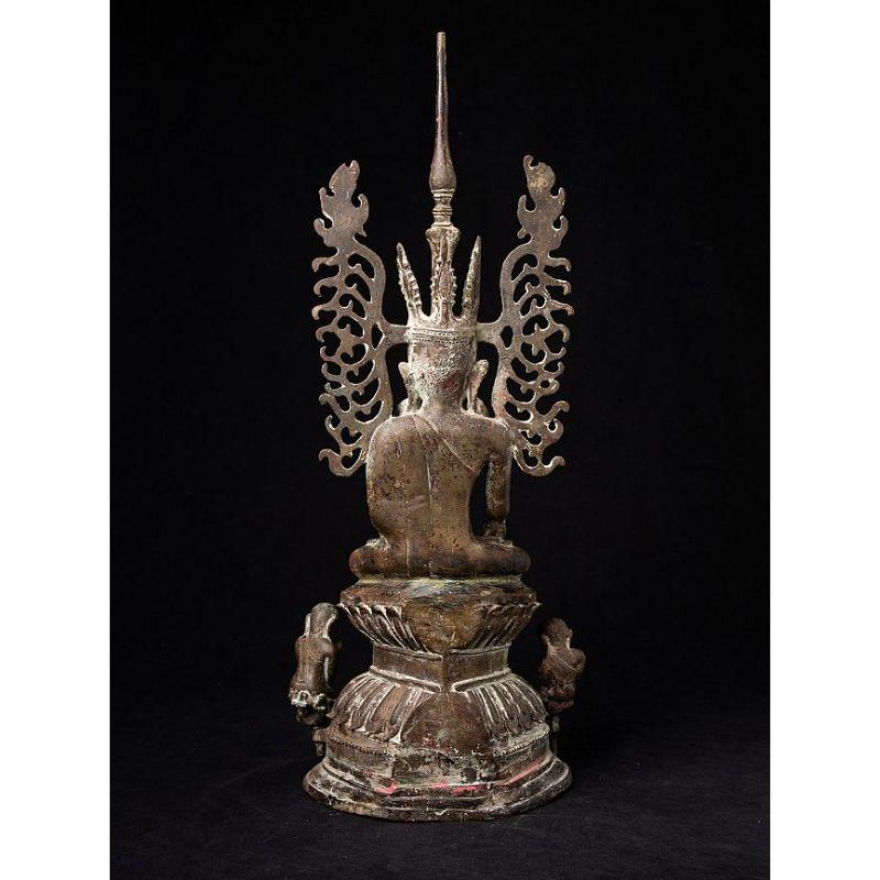 Special Antique Bronze Crowned Buddha from Burma In Good Condition For Sale In DEVENTER, NL