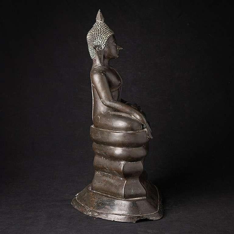 Special antique bronze Lao Buddha statue from Laos For Sale 2