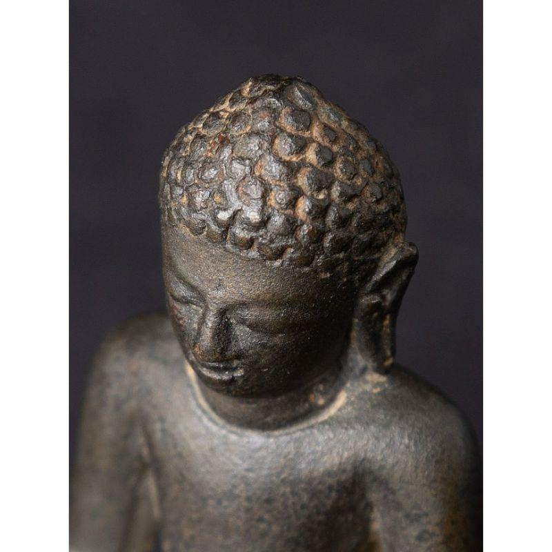 Special Antique Bronze Pyu Buddha Statue from Burma For Sale 8