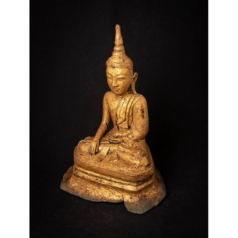 Special Antique Bronze Shan Buddha from Burma For Sale 8