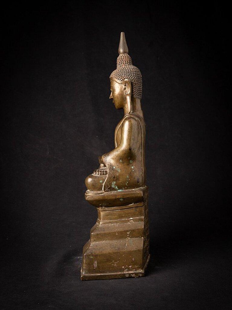 Burmese Special Antique Bronze Shan Buddha Statue from Burma For Sale