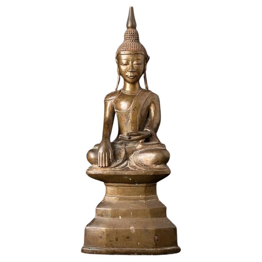 Special Antique Bronze Shan Buddha Statue from Burma For Sale