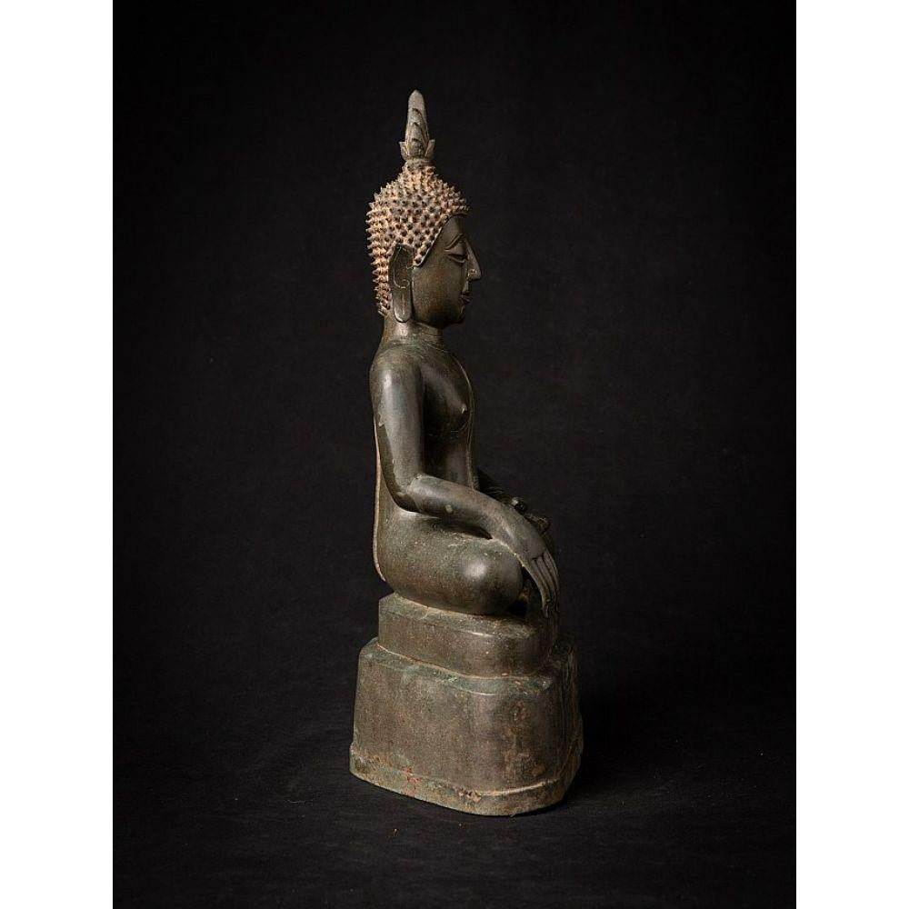 Bronze Special antique bronze Thai Buddha statue from Thailand For Sale