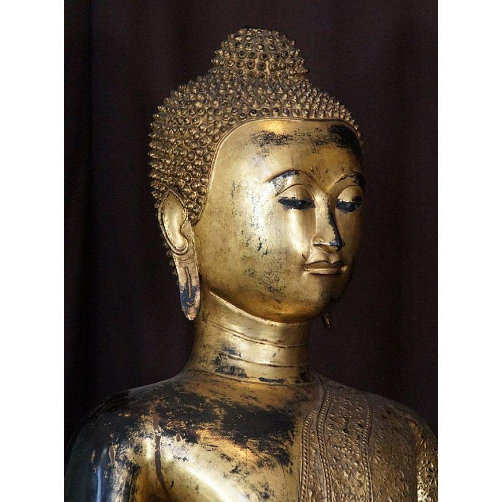 Special Antique Bronze Thai Buddha Statue from Thailand For Sale 4