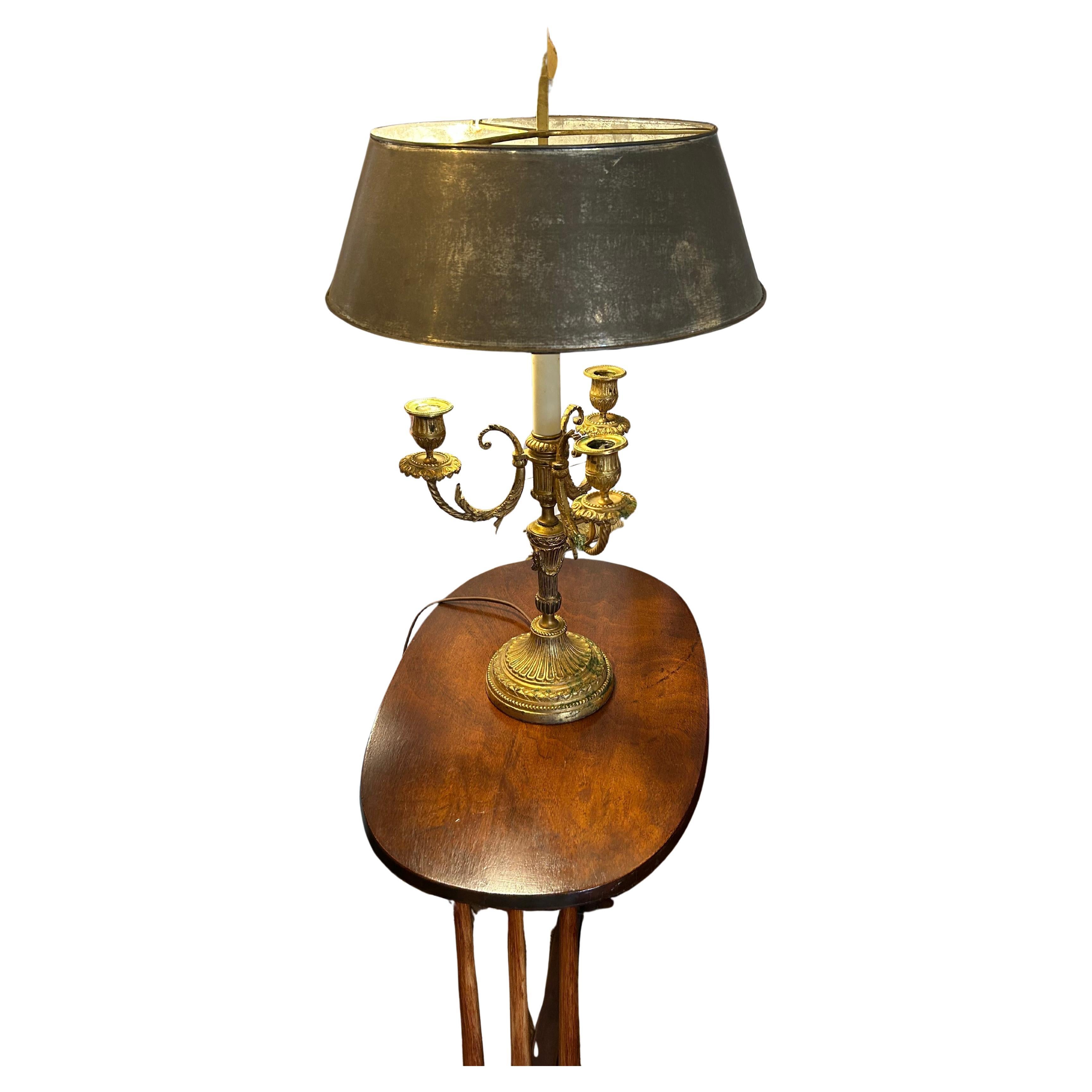 Speciale Lampada da tavolo antica Buillotte con paralume in metallo grigio ardesia in vendita