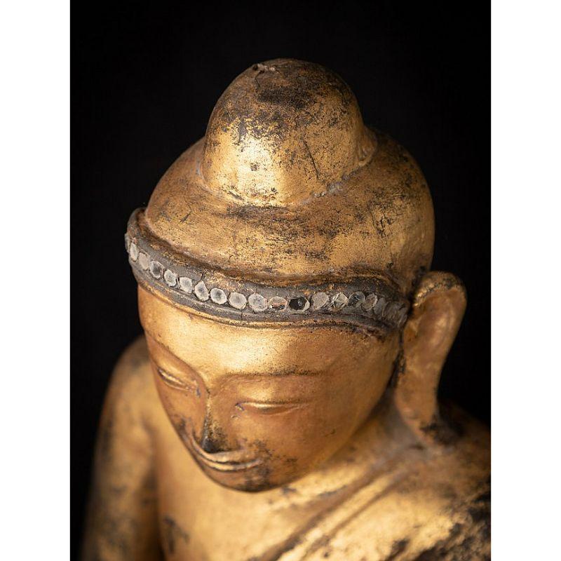 Special Antique Burmese Buddha Statue from Burma For Sale 9