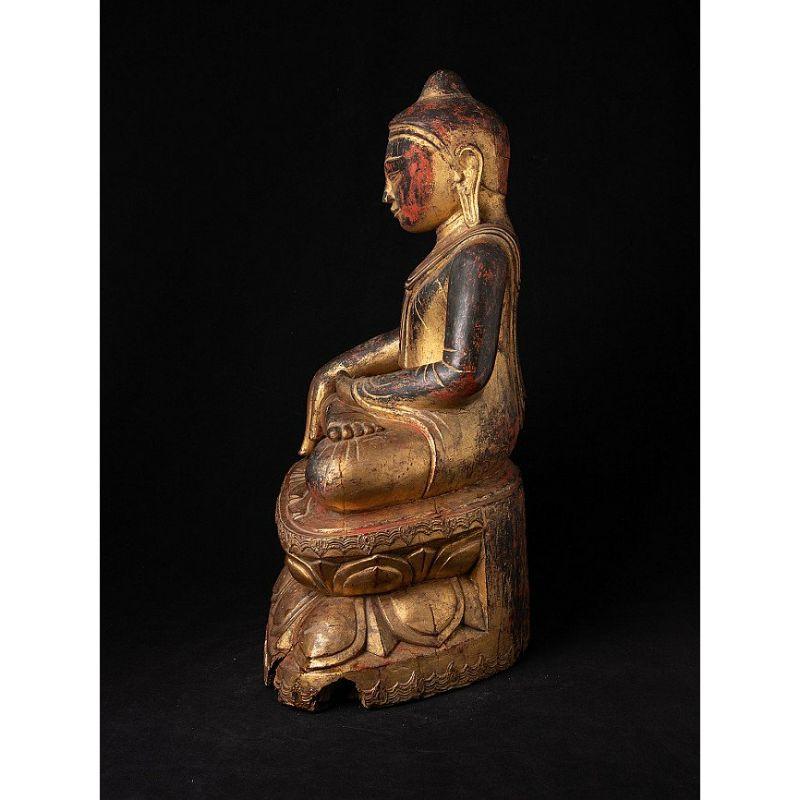 Special Antique Burmese Buddha Statue from Burma In Good Condition For Sale In DEVENTER, NL