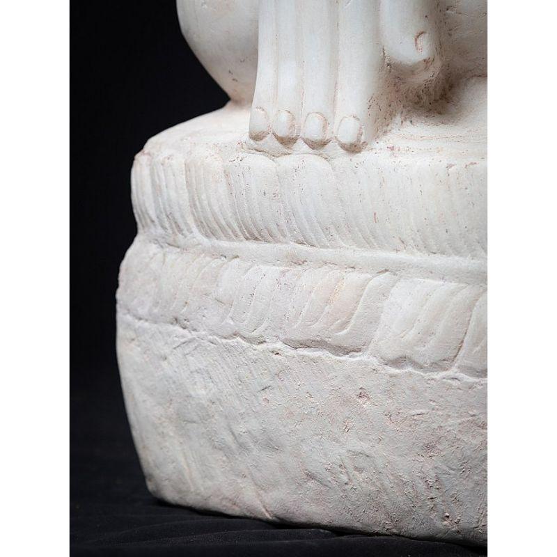 Sondere antike burmesische Shan-Buddha-Statue aus Burma im Angebot 11