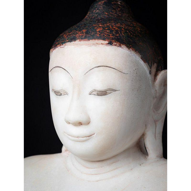 Special Antique Burmese Shan Buddha Statue from Burma For Sale 4