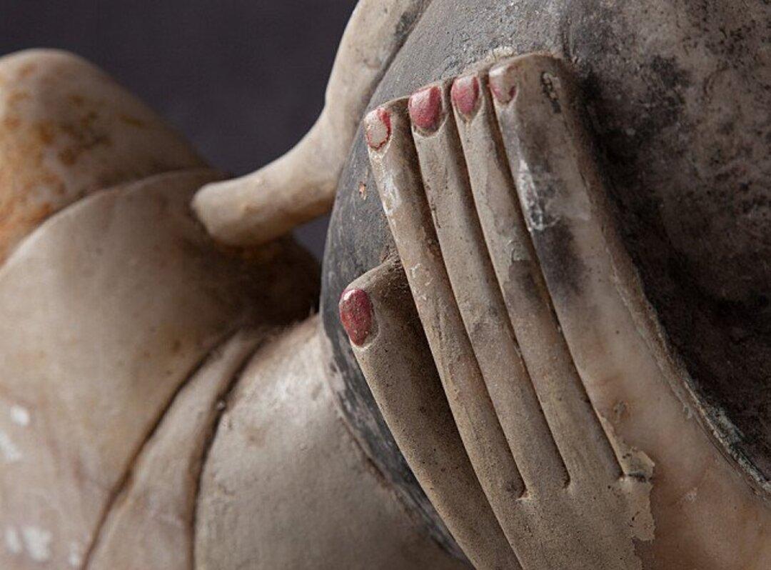 Spéciale statue de Bouddha couché antique de Birmanie en vente 9