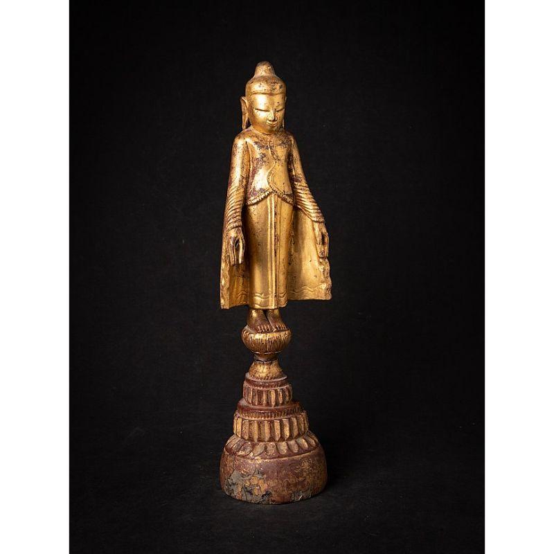 Special Antique Wooden Burmese Buddha Statue from Burma For Sale 2