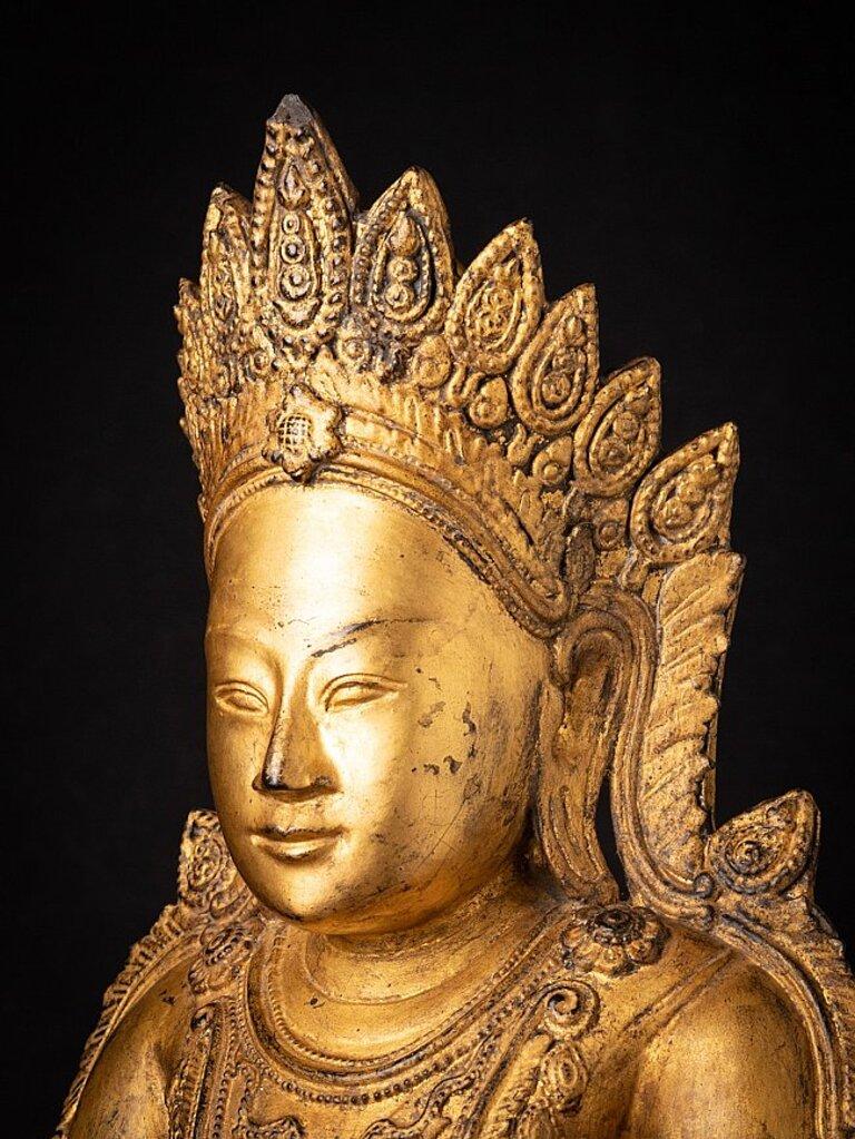 Special Antique Wooden Crowned Buddha Statue from Burma For Sale 1