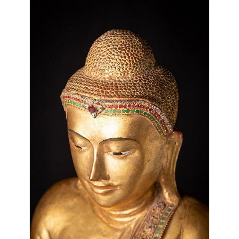 Special Antique Wooden Mandalay Buddha from Burma For Sale 3