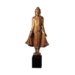 Besonderer antiker Mandalay-Buddha aus Holz aus Burma