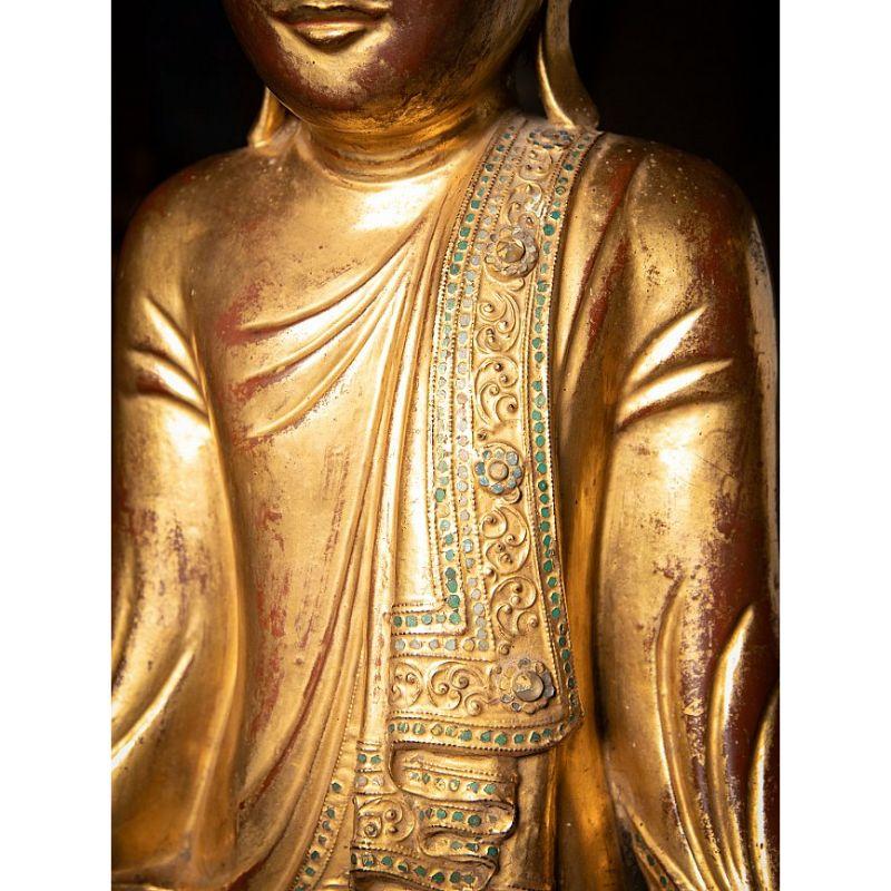 Special Antique Wooden Mandalay Buddha Statue from Burma For Sale 4