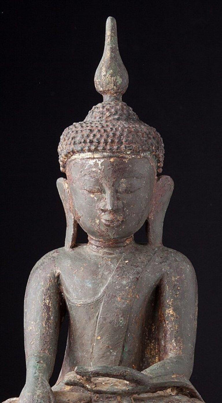 Special Bronze Ava Buddha Statue from Burma Original Buddhas For Sale 3