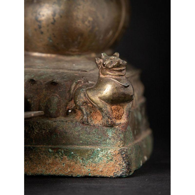 Special Bronze Burmese Buddha Statue with Two Monks from Burma For Sale 11