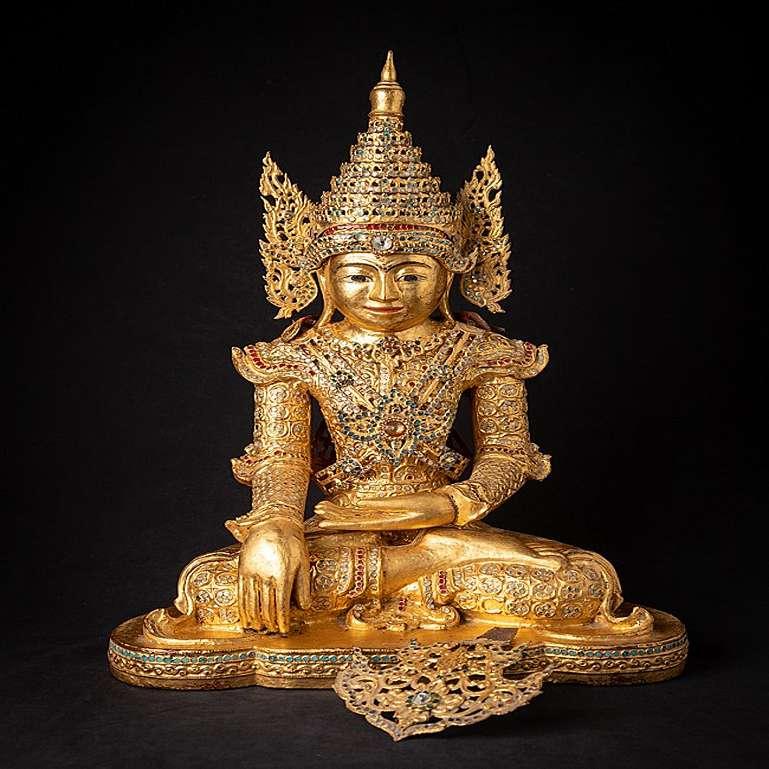 19th Century Special Burmese crowned Buddha statue from Burma For Sale