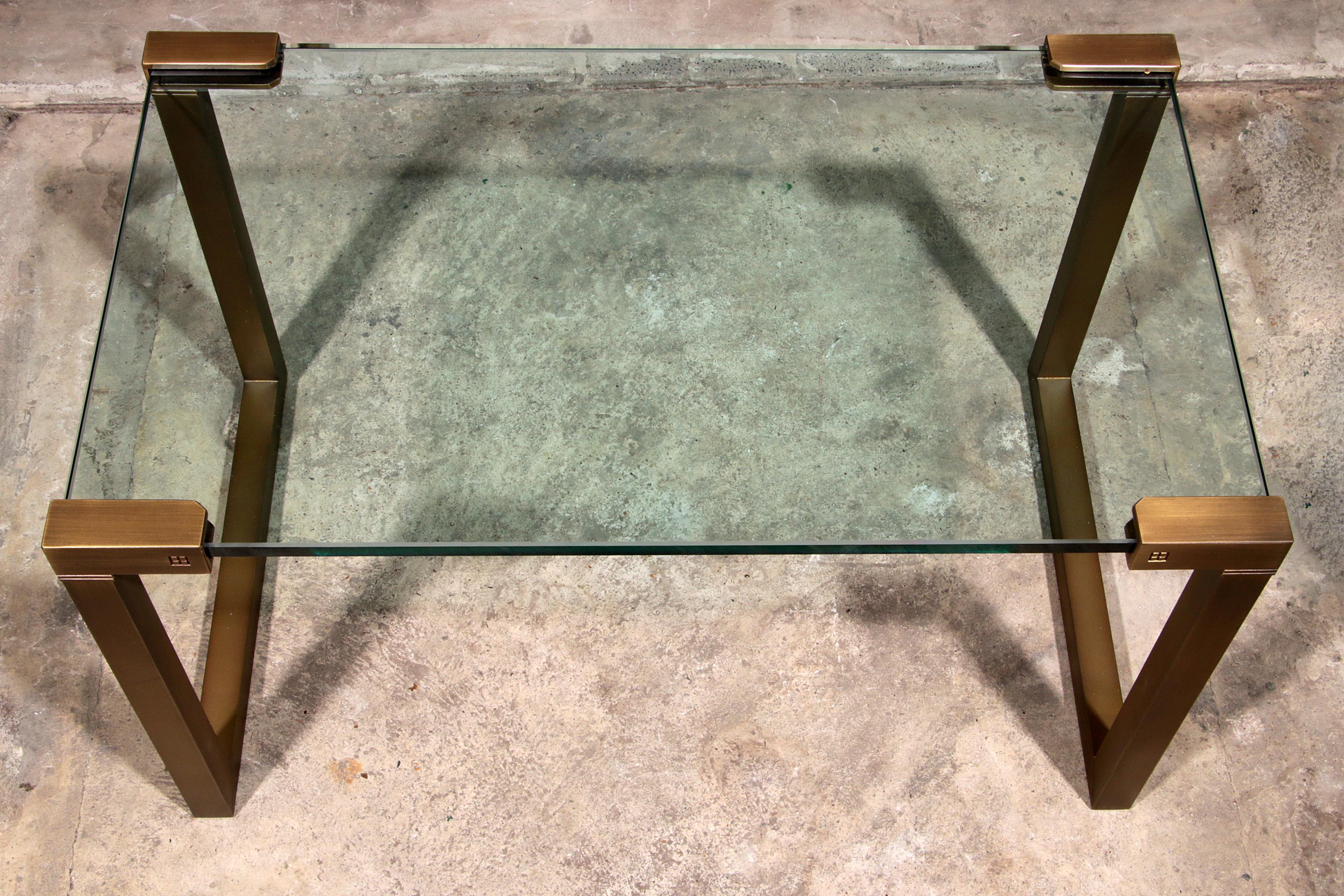 Table basse spéciale Peter Ghyczy modèle T53 en vente 1