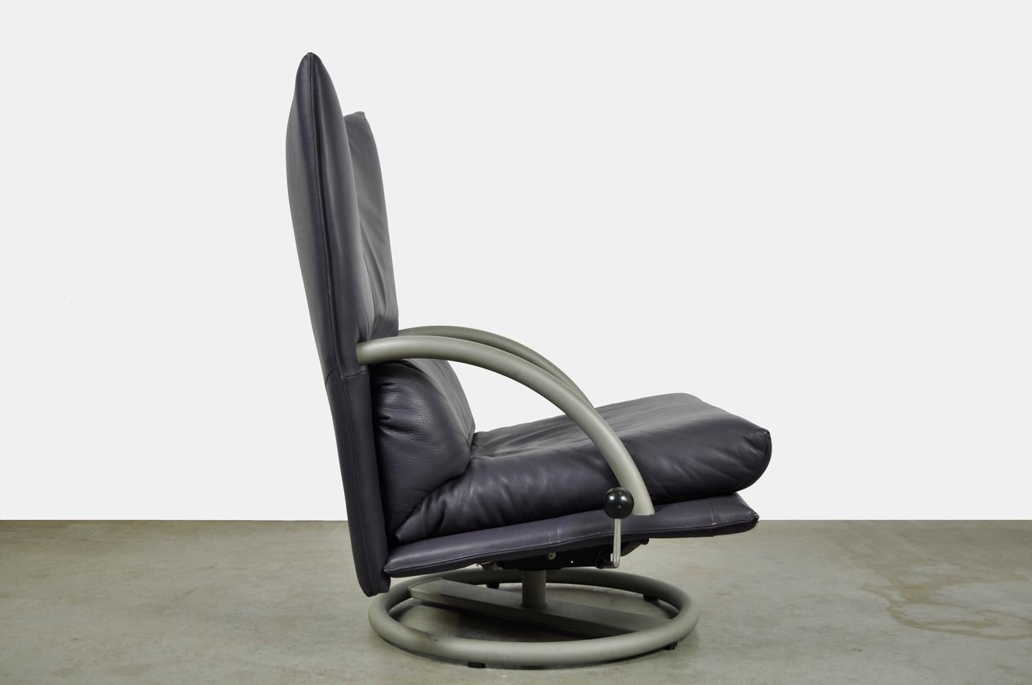 Modern Special color leather lounge chair 418 Torino BMP by Rolf Benz, Germany 80s