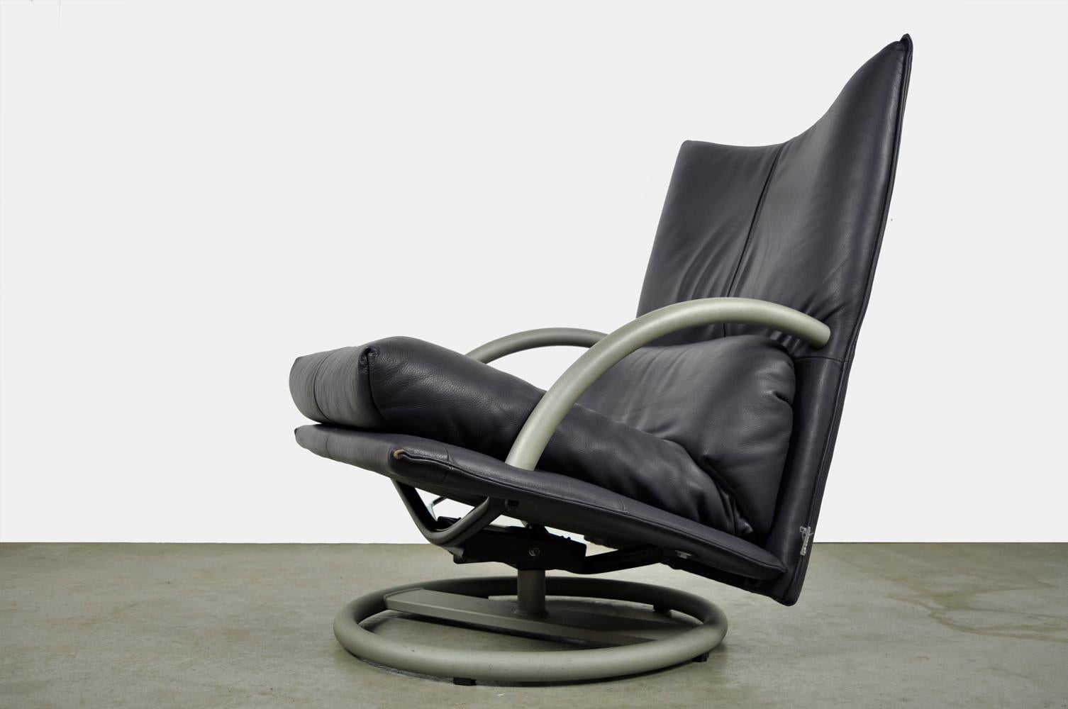 Metal Special color leather lounge chair 418 Torino BMP by Rolf Benz, Germany 80s