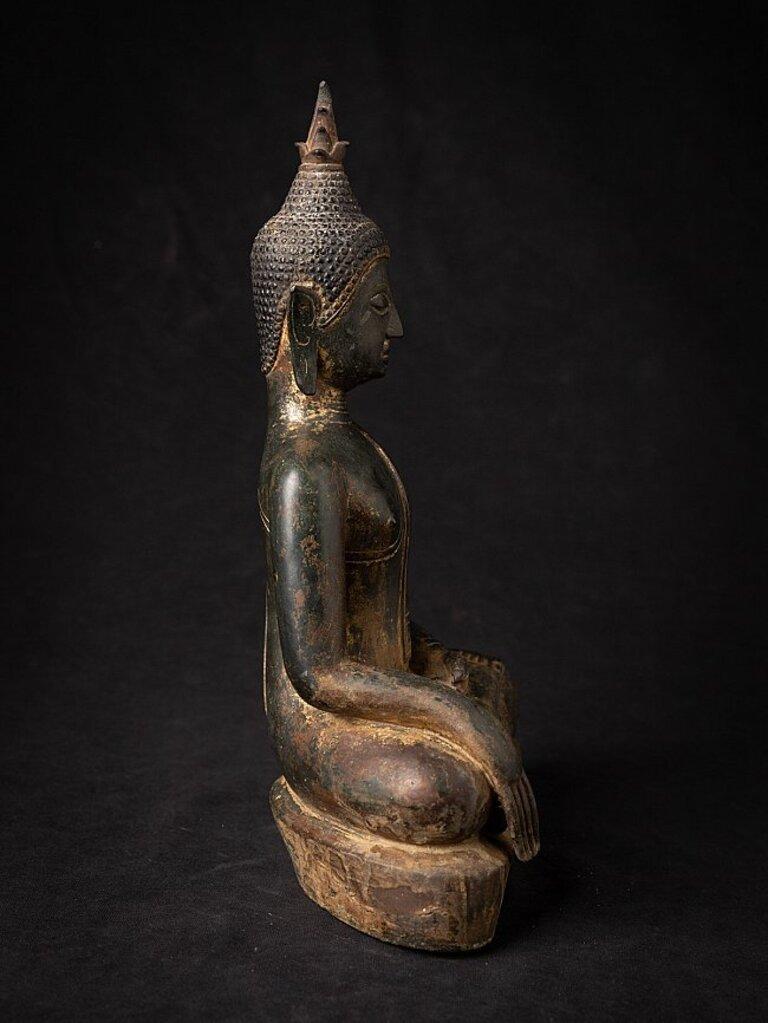 Special Early Bronze Thai Chiang Saen Buddha from Thailand For Sale 1