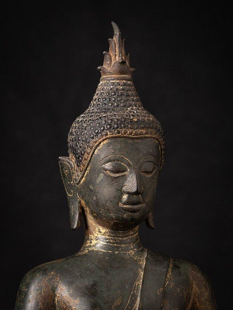 Special Early Bronze Thai Chiang Saen Buddha from Thailand For Sale 4