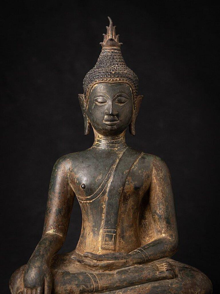 Special Early Bronze Thai Chiang Saen Buddha from Thailand For Sale 5