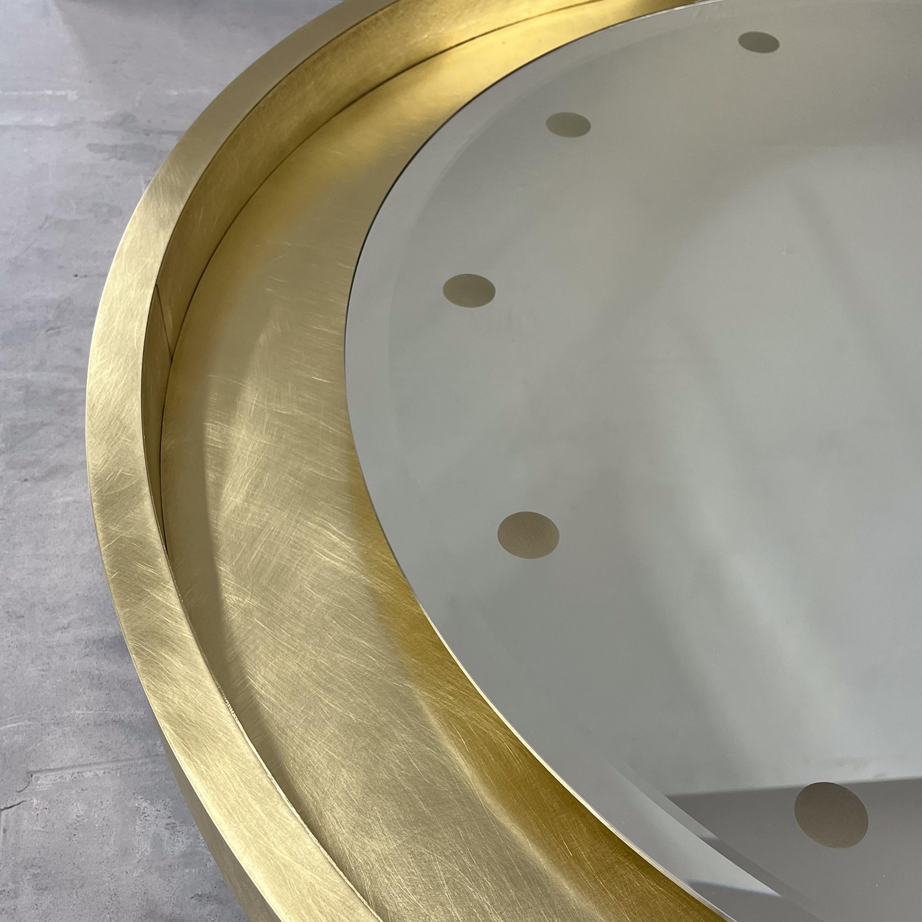 Special edition Orbis Round Mirror, Brass Frame, Bevel and Bespoke Illumination For Sale 1