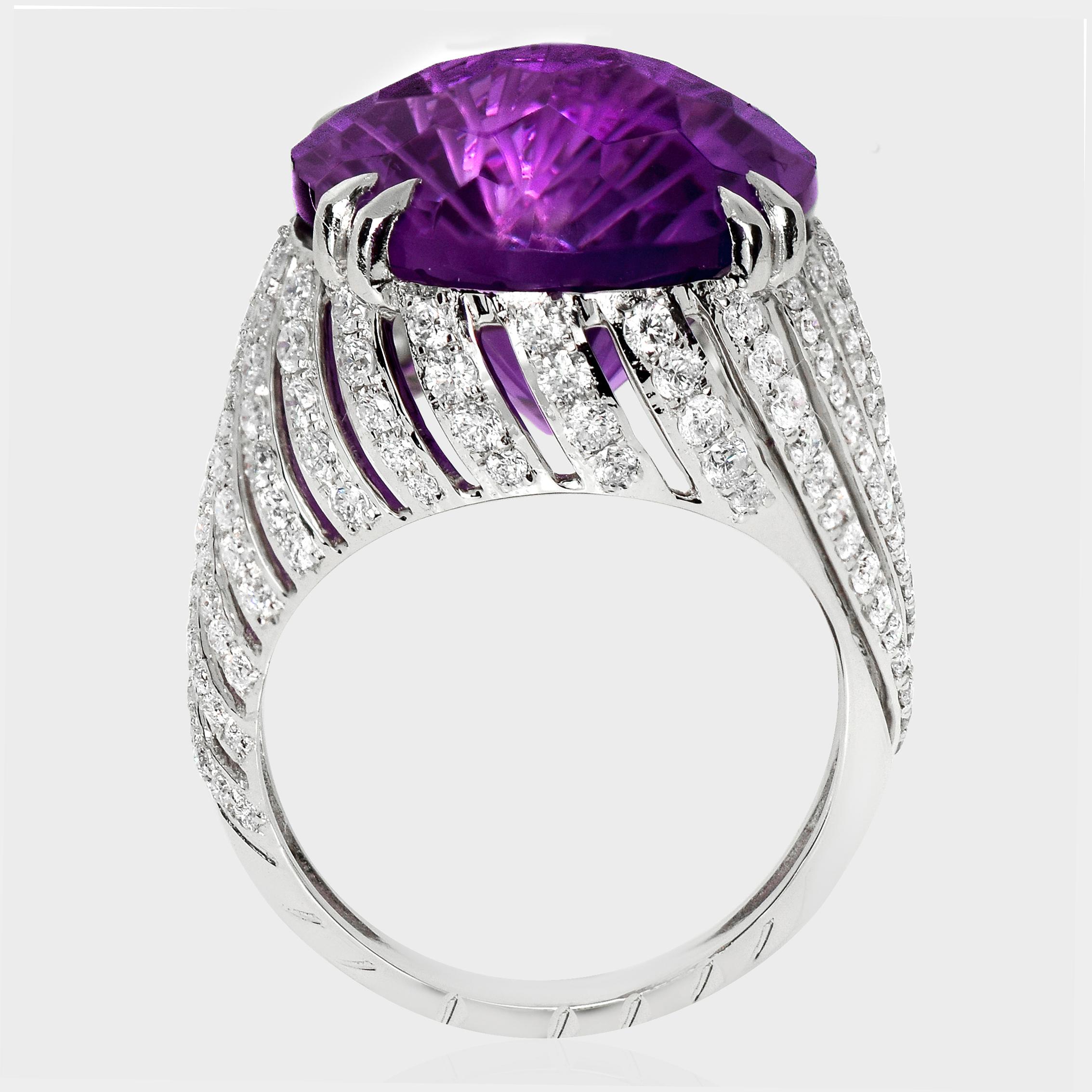 *Especial* IGI 14K 16,87 ct Vivid Amatista Diamantes Anillo de compromiso antiguo en Nuevo estado para la venta en Kaohsiung City, TW