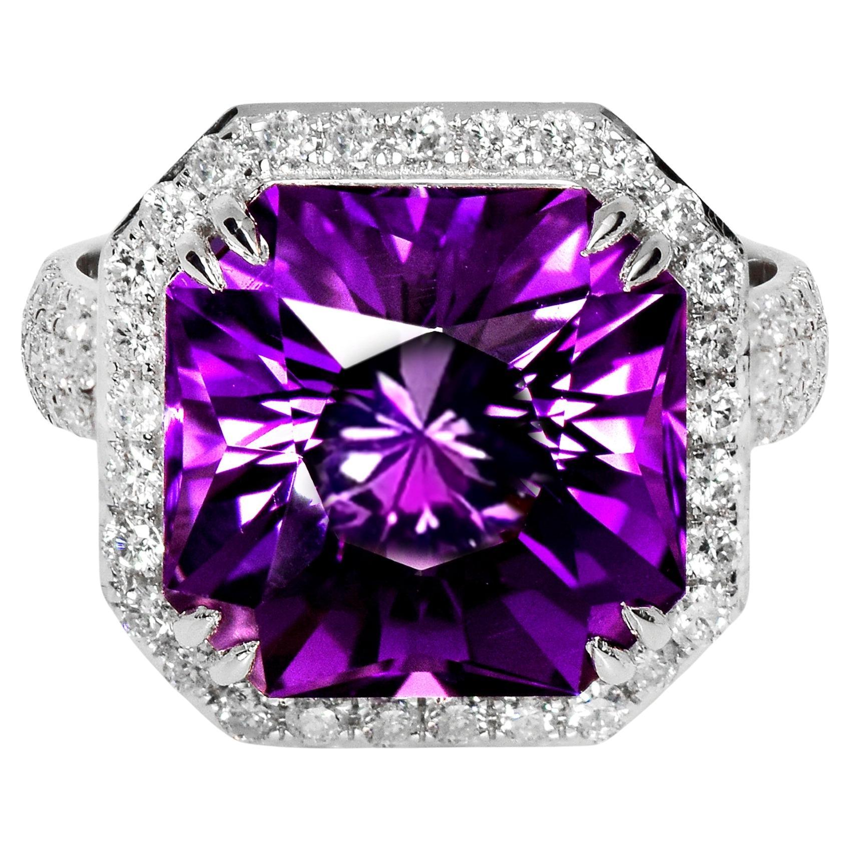 *Especial* IGI 14K 7,24 ct Vivid Amatista Diamantes Anillo de compromiso antiguo en venta