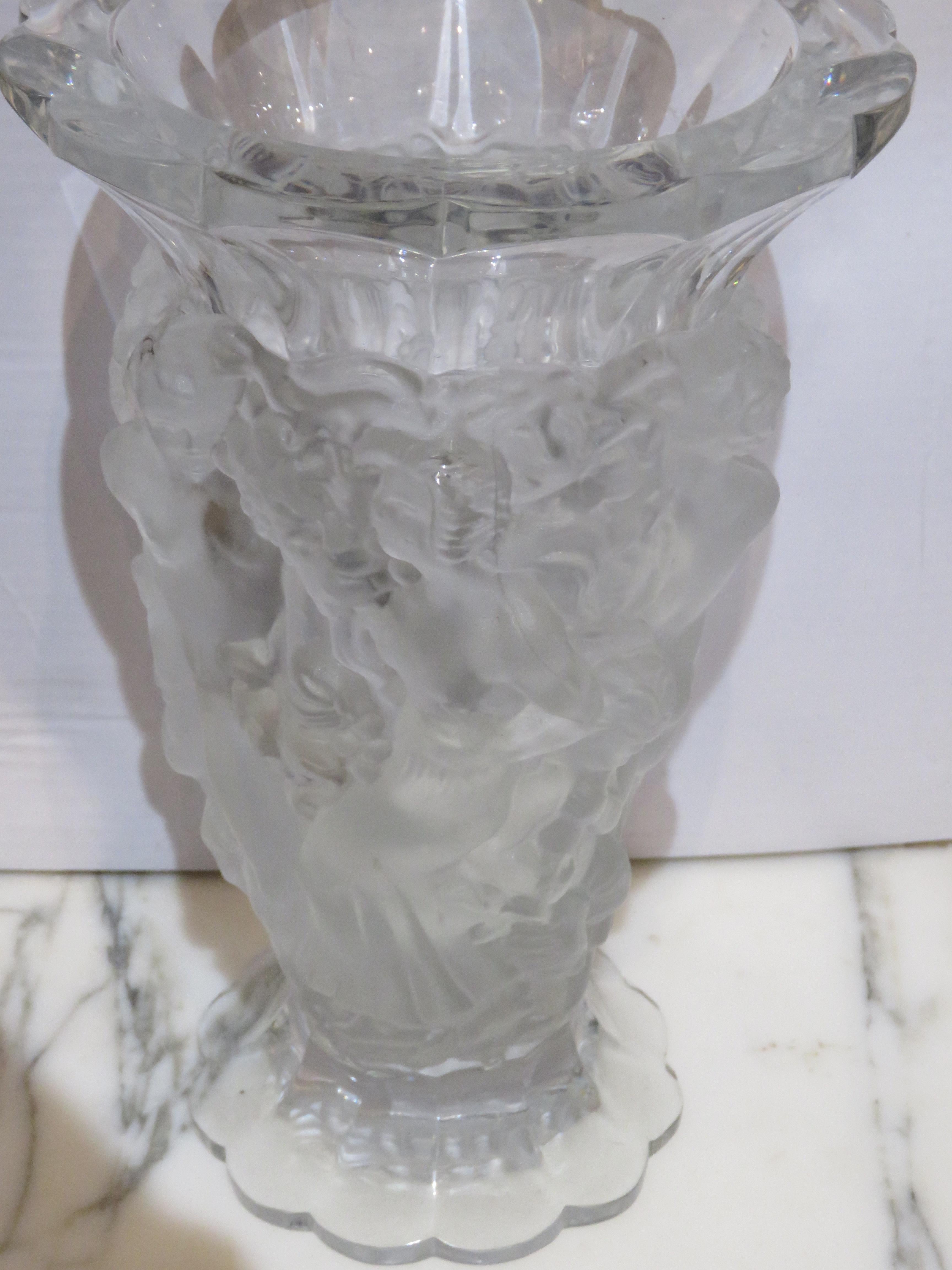Special! Impressive Large Deluxe Dancing NUDE Standing Glass Sculpture Vase In Good Condition For Sale In New York, NY