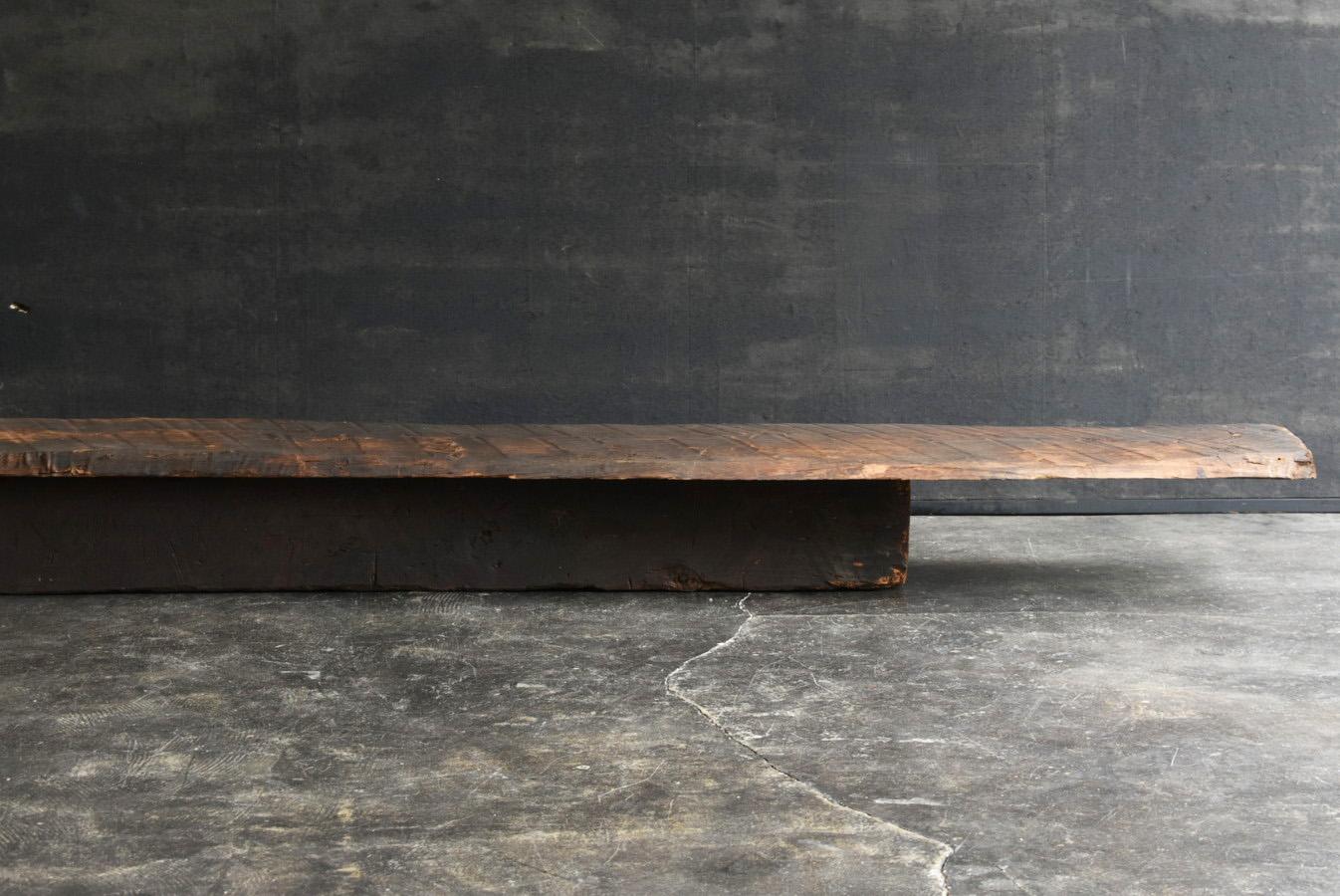 Table basse japonaise spéciale en bois ancien/1868-1900/table bassewabisabi en vente 2
