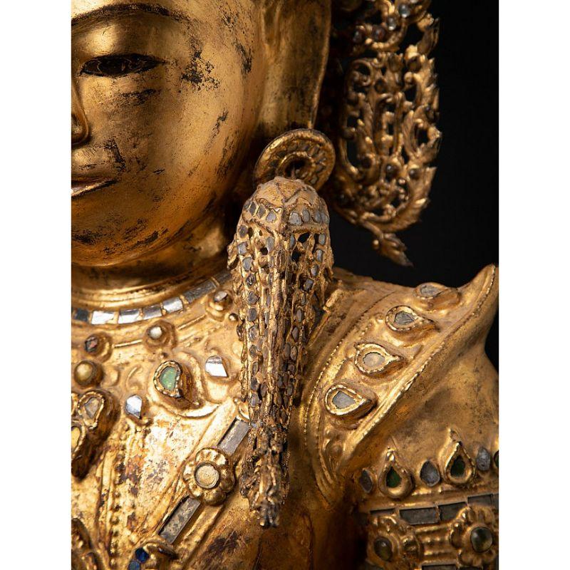 Special Large Antique Crowned Buddha Statue from Burma For Sale 10