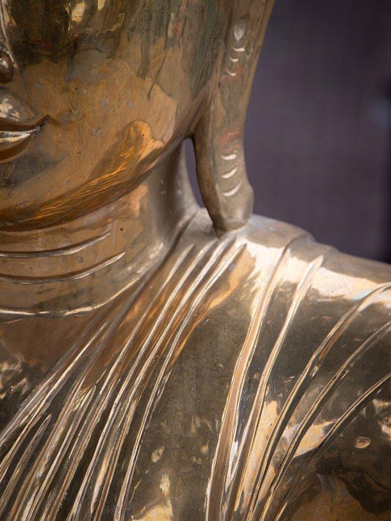 Special Large Bronze Buddha Statue from Burma For Sale 8