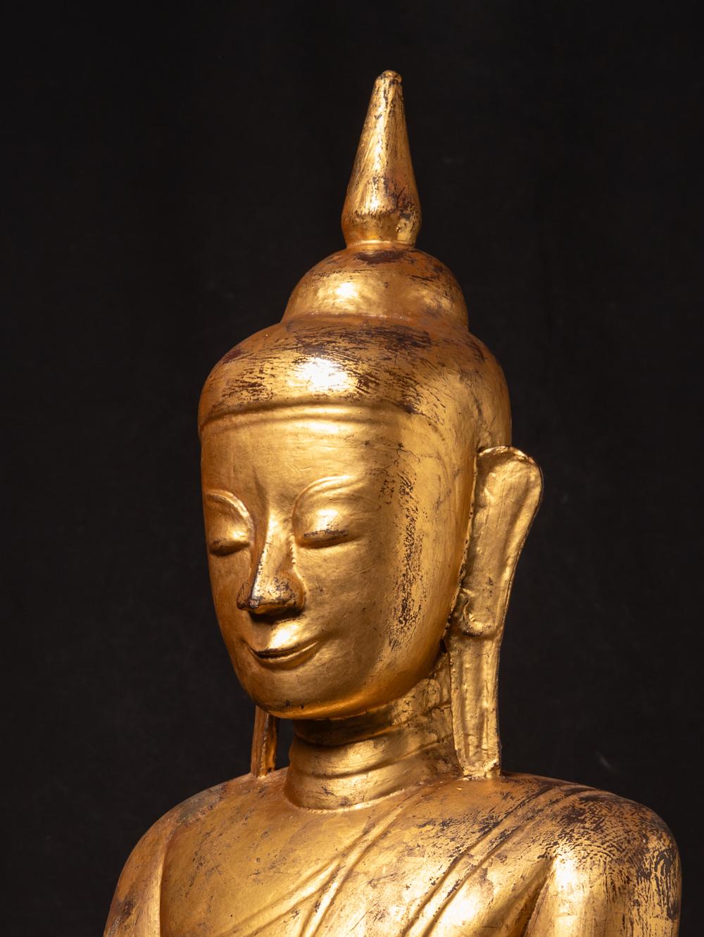 Wood Special large Burmese Buddha statue from Burma in Bhumisparsha mudra For Sale