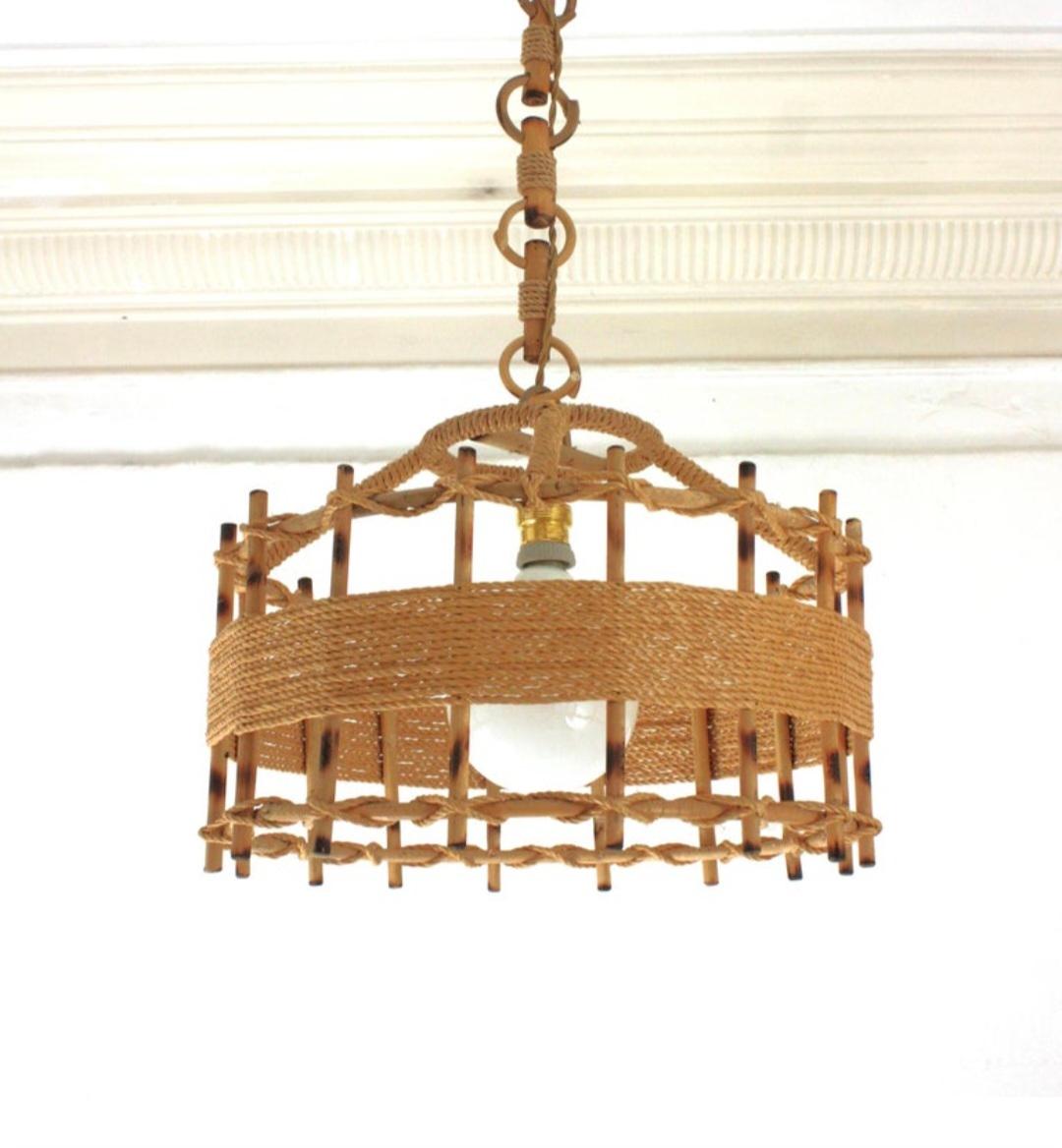 Oferta especial: P: Lámpara colgante de tambor grande de cuerda de ratán, años 60 en Bueno estado para la venta en Barcelona, ES