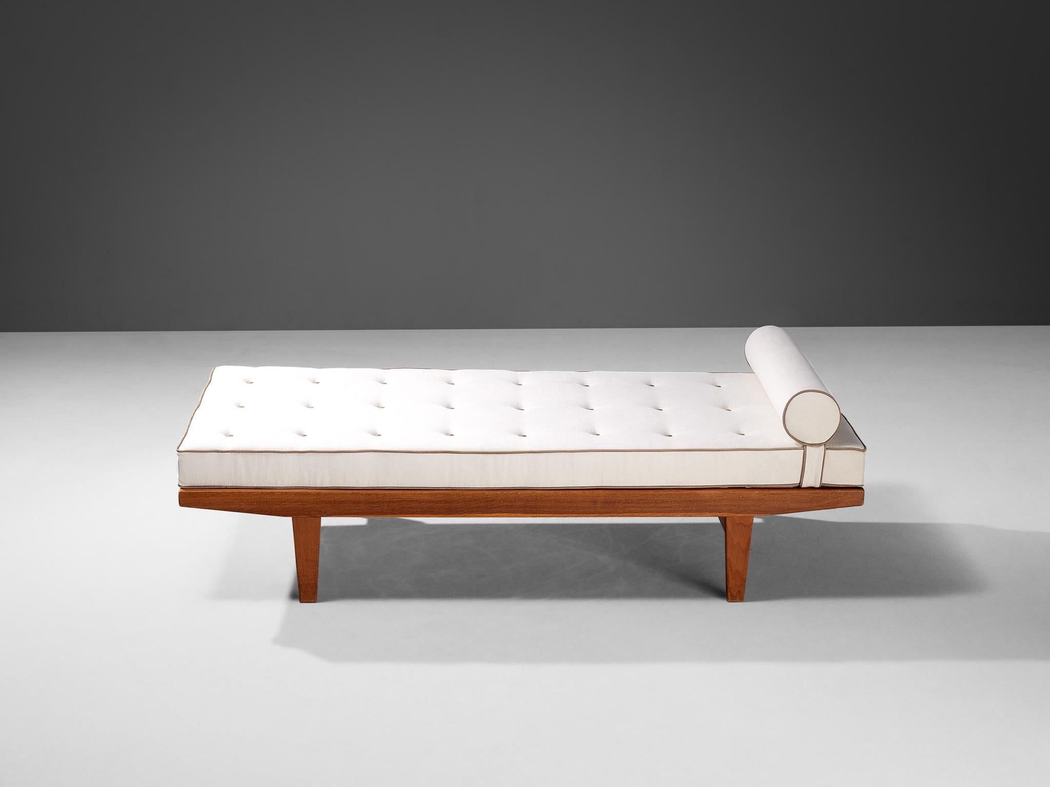 A simple and minimalist bed designed by Danish furniture designer Poul M. Volther (1923-2001). The construction is based on clear lines and angular shapes. Its simple and pure exterior will come forward nicely in a relaxing atmosphere, like a patio