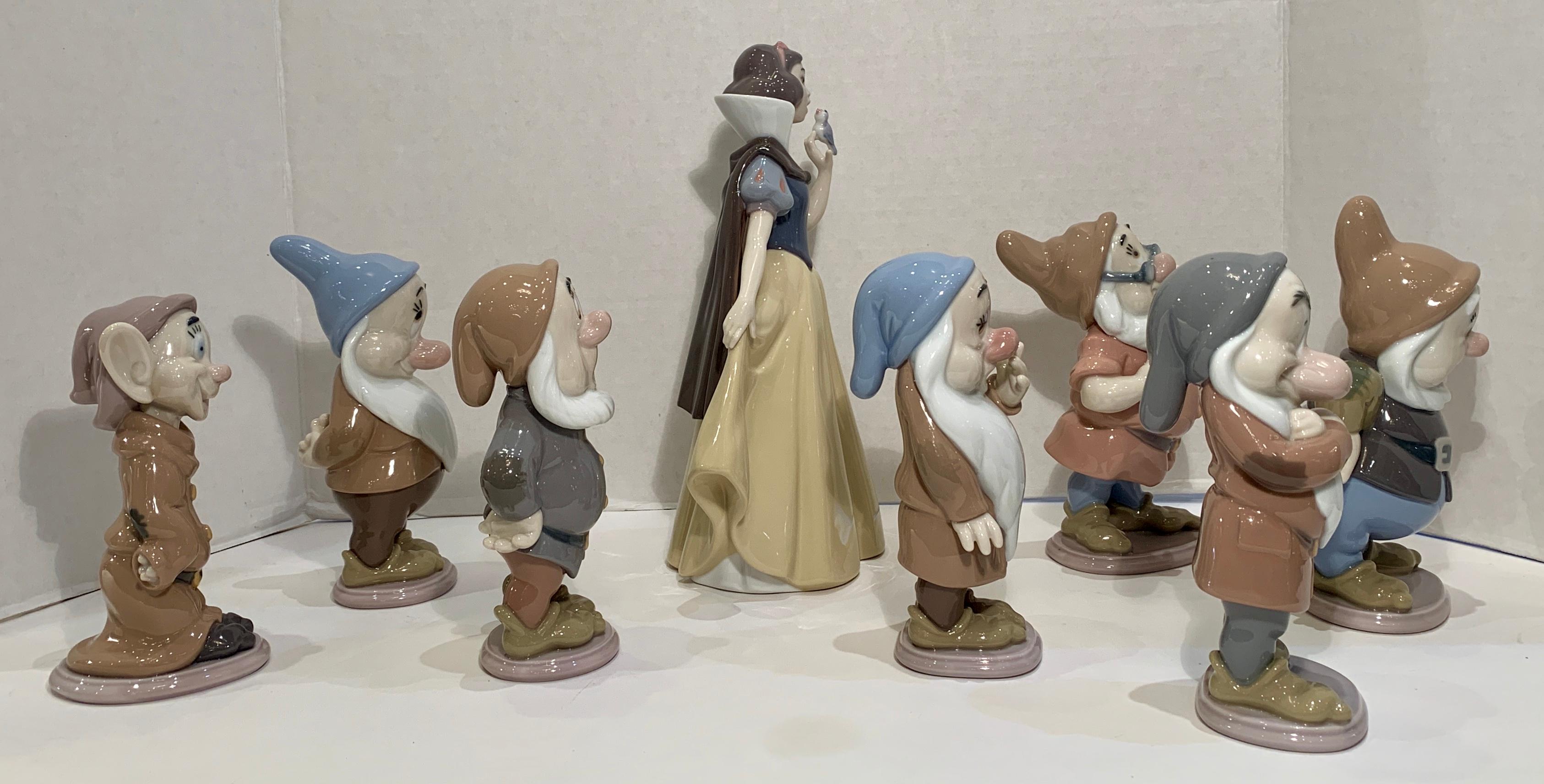 snow white and the seven dwarfs porcelain figurines
