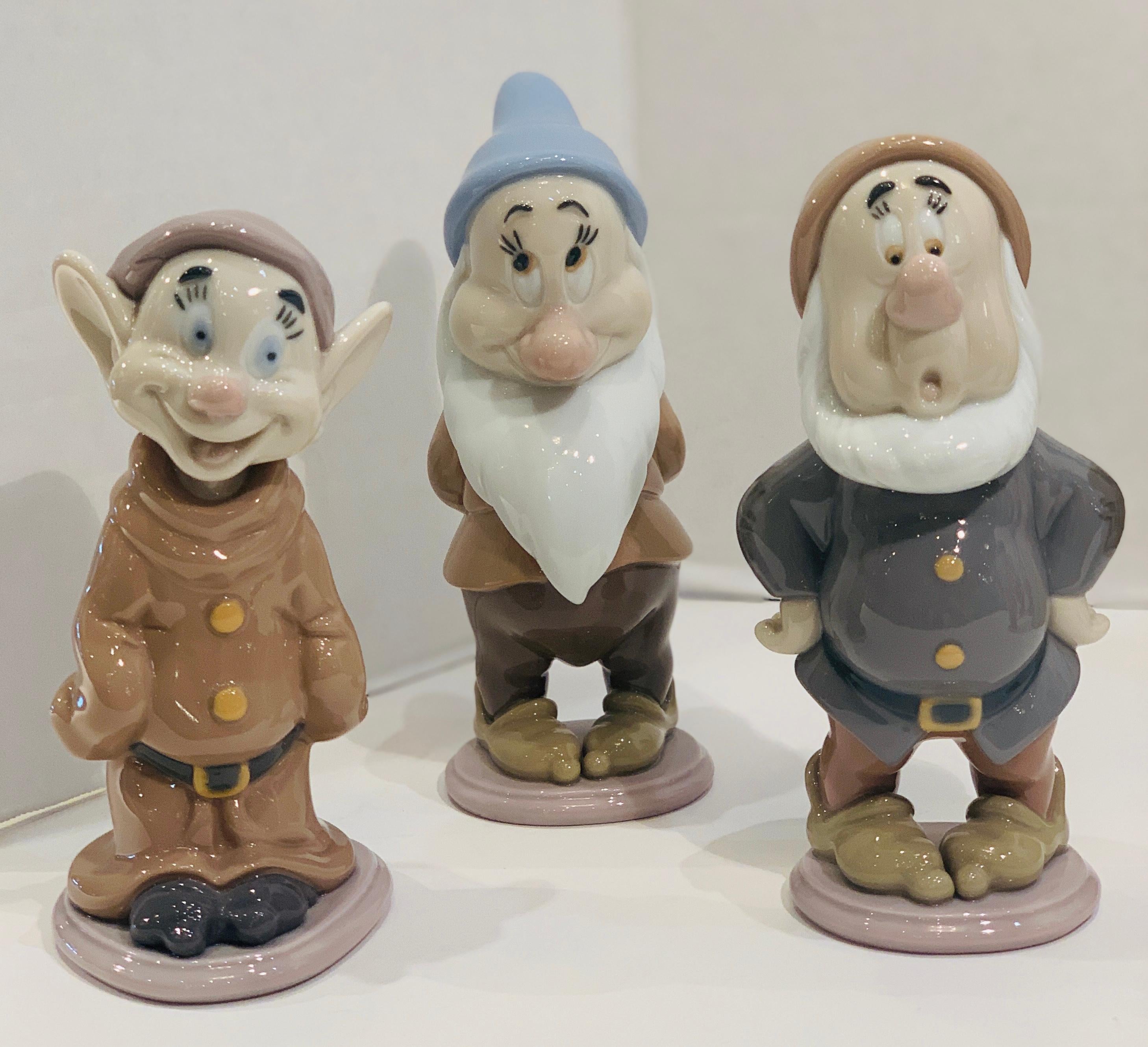 Hand-Crafted Special Lladro Snow White and the Seven Dwarfs Limited Edition Signed Figurines