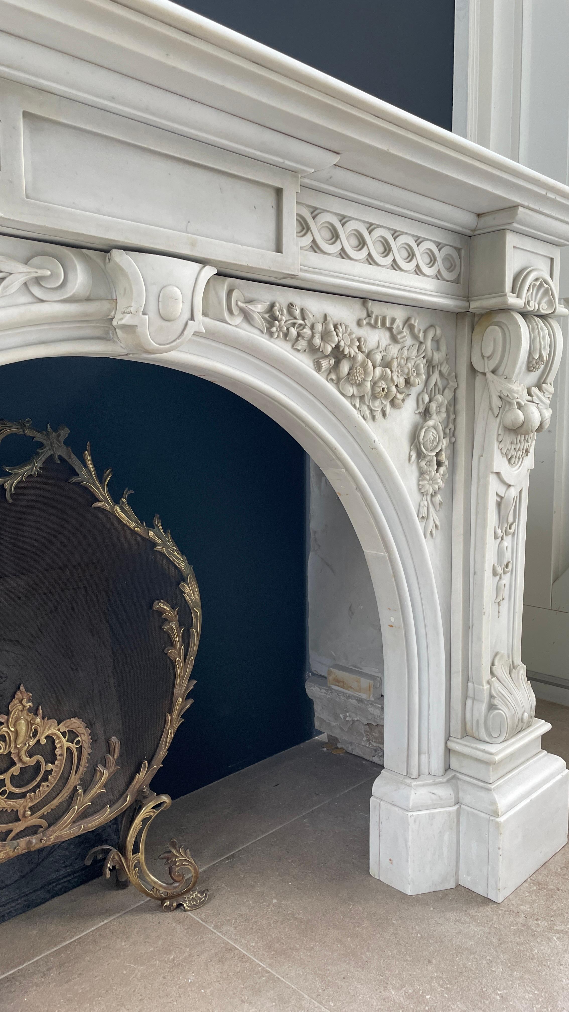 Special Luxury French Antique Circulation Fireplace Carrara Marble 10