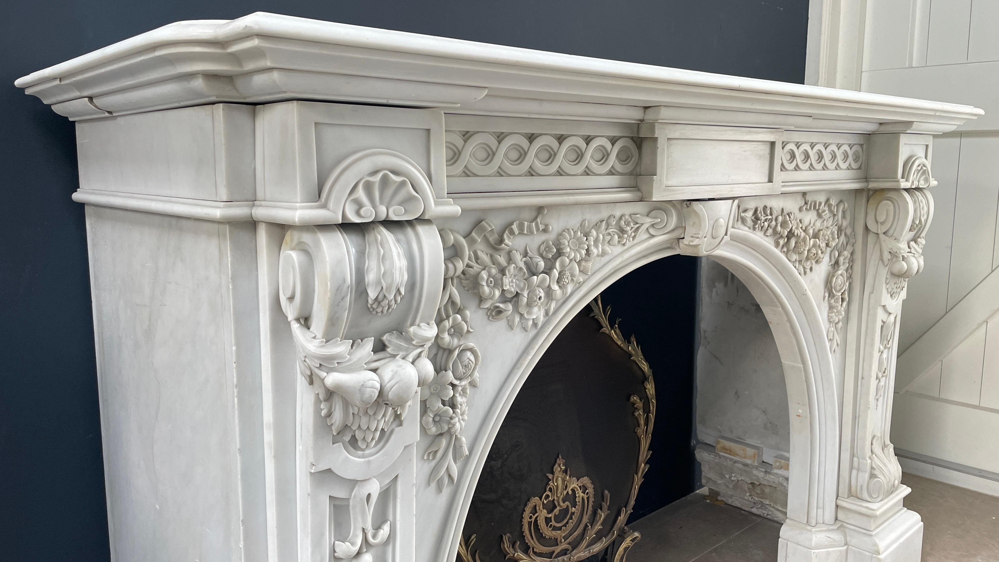 Special Luxury French Antique Circulation Fireplace Carrara Marble 12
