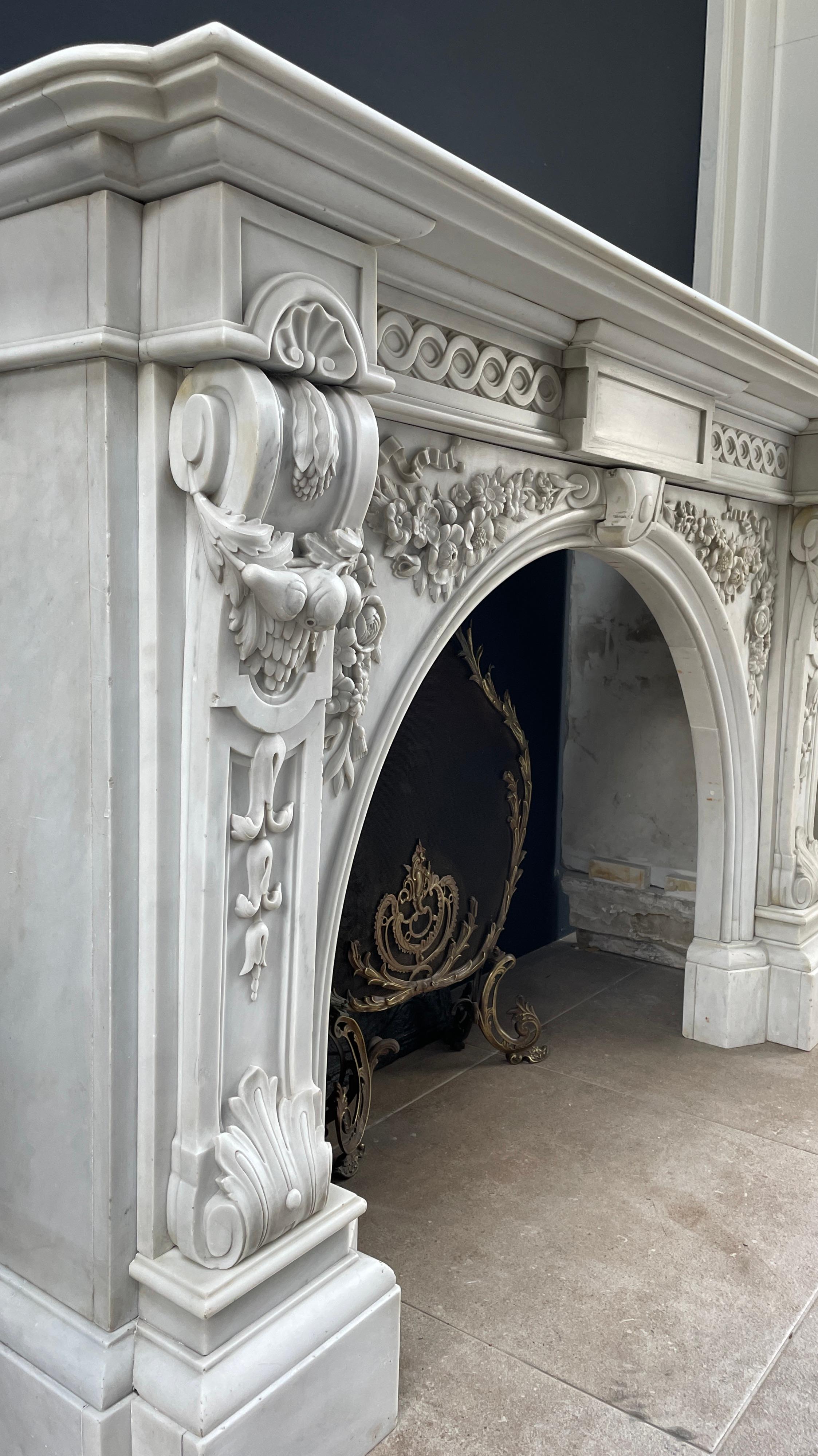 Hand-Carved Special Luxury French Antique Circulation Fireplace Carrara Marble