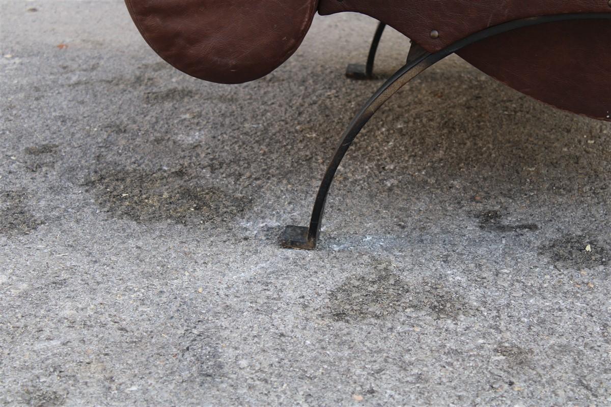 Special Midcentury Italian Design Armchair Faux Leather 1950s Metal Foot In Good Condition For Sale In Palermo, Sicily