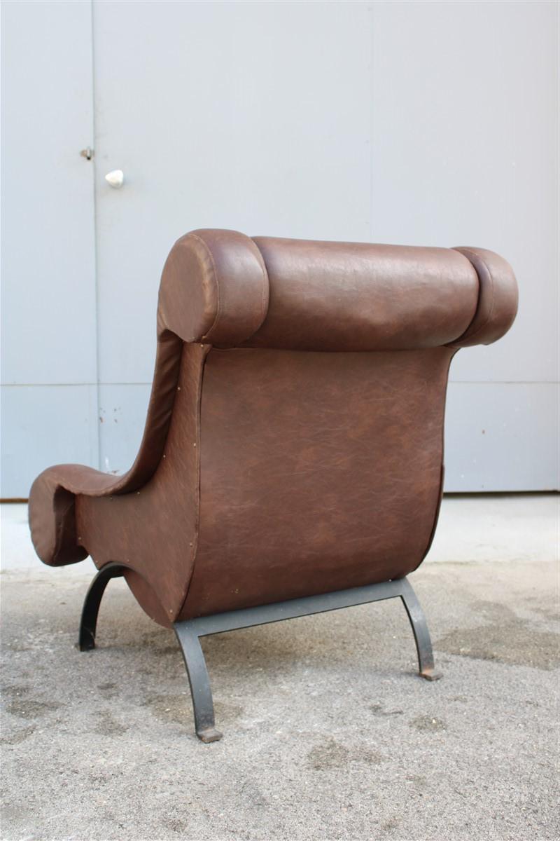 Special Midcentury Italian Design Armchair Faux Leather 1950s Metal Foot For Sale 3